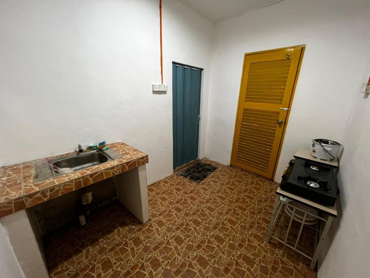 Teratak Al Qarni Hotel Jitra Bagian luar foto